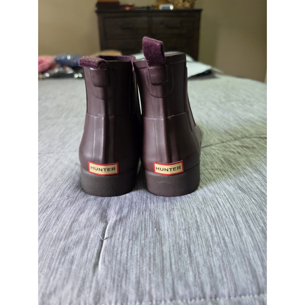 Hunter Original Chelsea Women’s Waterproof Purple Rubber Ankle Boots US 8 EU 39 - Picture 2 of 5